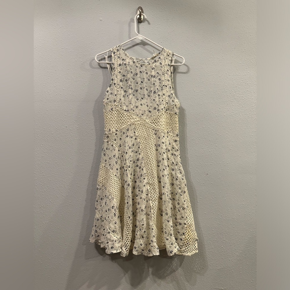 Anthropologie Floral Sleeveless Dress new size 8 with slip
